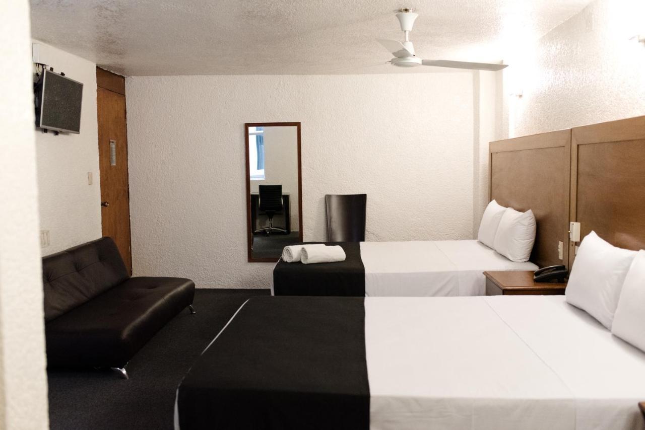 Hotel Central Irapuato - Hotel En Ирапуато Екстериор снимка